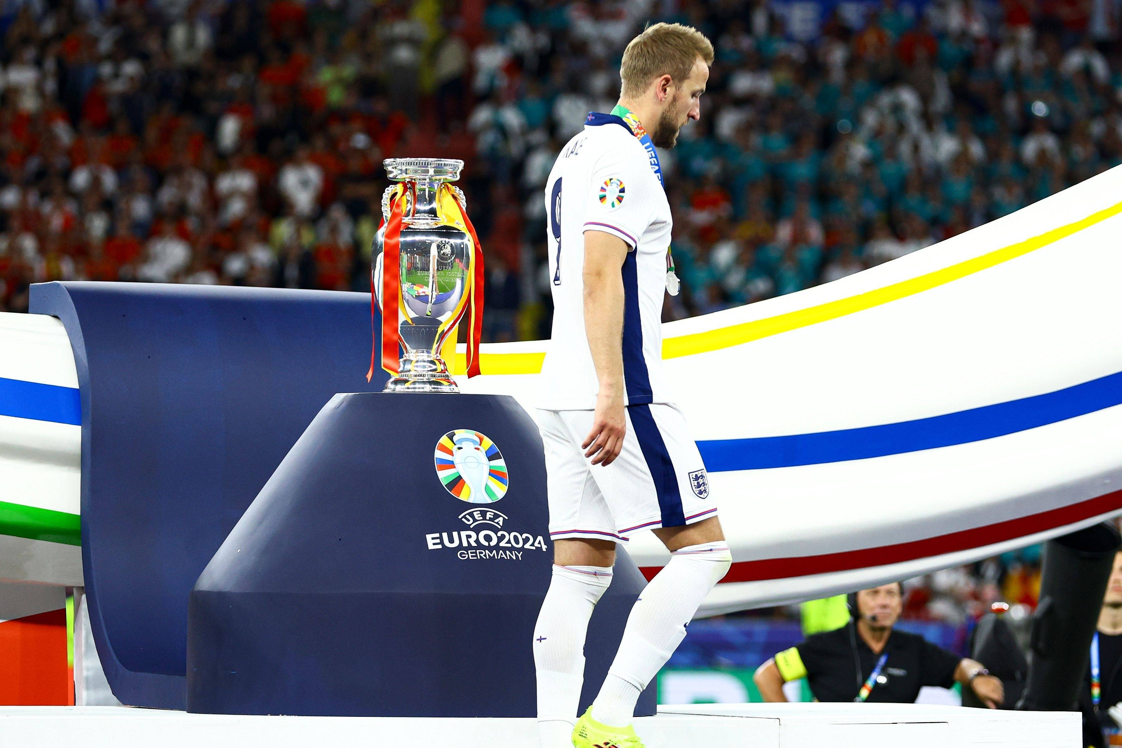 九游体育app-刷新纪录引发热议！，凯恩在TL比赛中重要助攻热度持续攀升-九游体育app