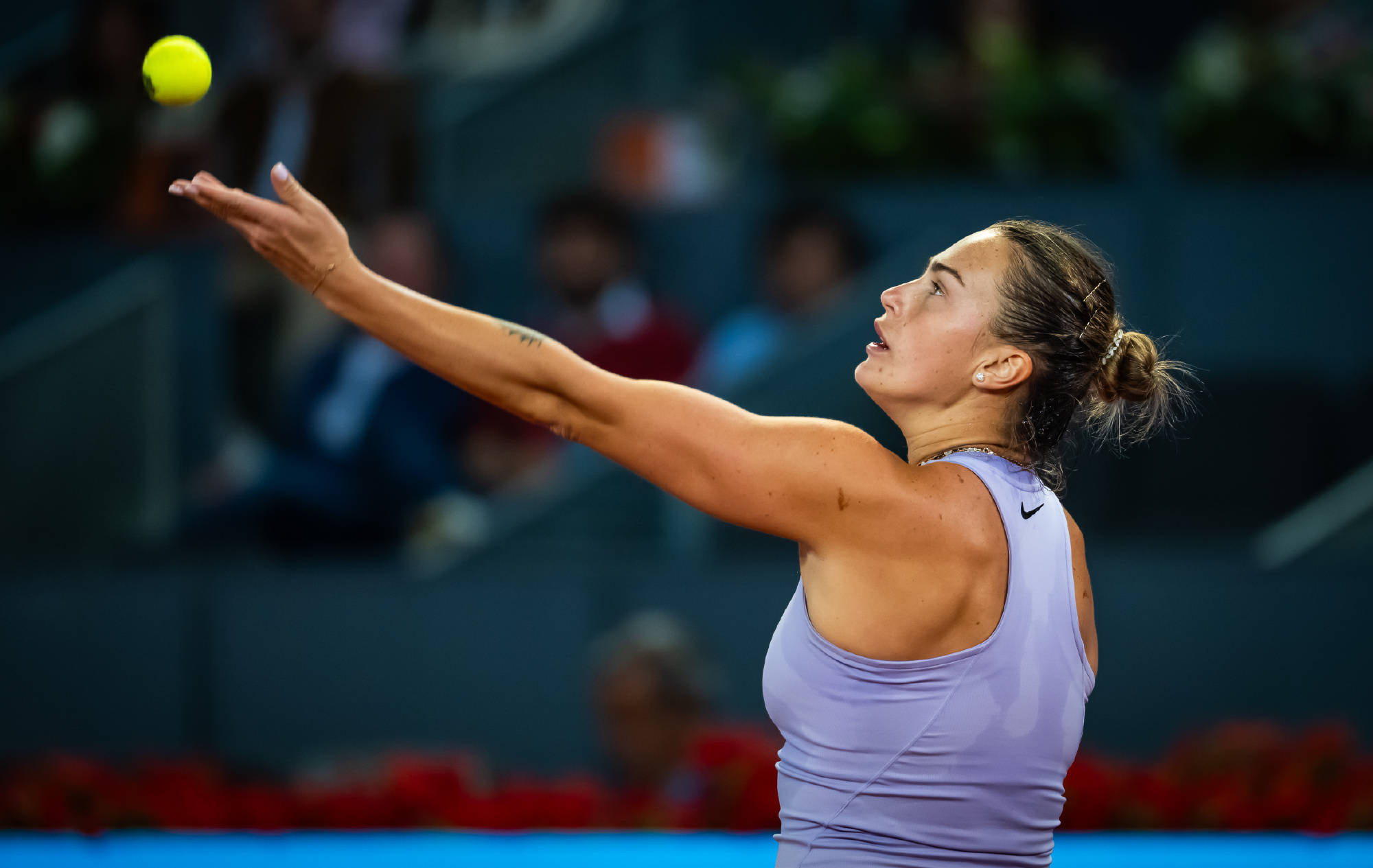 九游-巴塞罗那不断突破！，科维托娃连续七场比赛得分超过锐不可当全场沸腾不已的简单介绍-九游