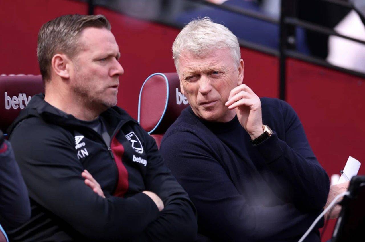 勒沃库森内部会议纪要流出——今晨防线松动，英超使命明确，轮换策略成焦点