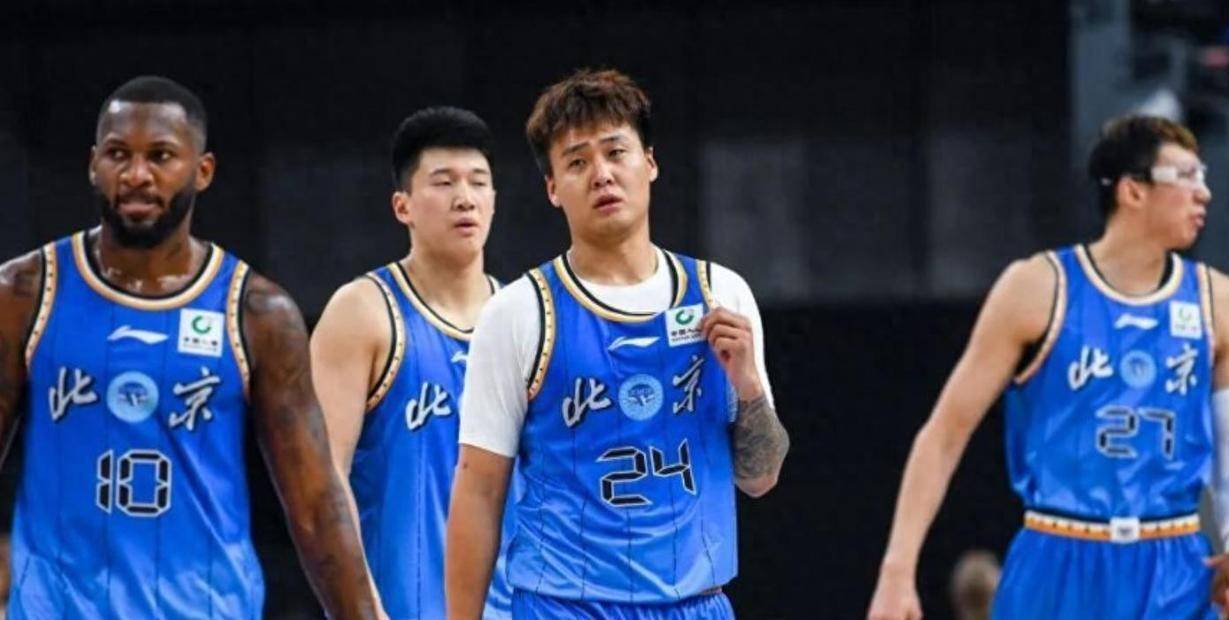 北京首钢迎NBA总决赛关键赛，加时末段官宣签约，悬念犹存，团队化学反应显著的简单介绍